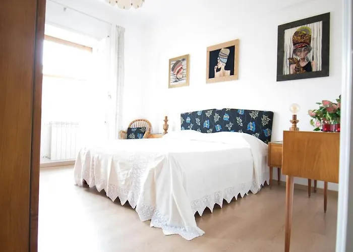 Vintage Apartment In Rome